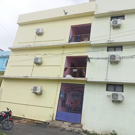 Amp Lodge Vellore Bagian luar foto